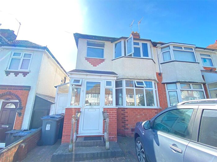 3 Bedroom Semi Detached House To Rent In Sandringham Road, Birmingham, B42