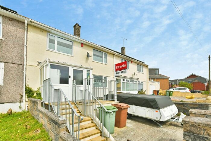 3 Bedroom Terraced House For Sale In Stirling Road, Plymouth, PL5