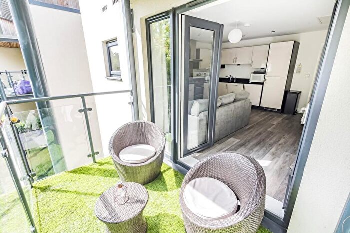 1 Bedroom Apartment To Rent In Stickley Court, Faringdon, SN7