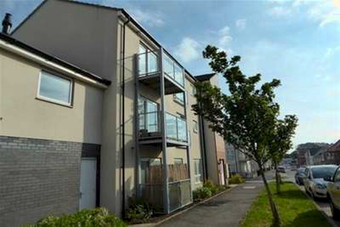 2 Bedroom Flat To Rent In Eighteen Acre Drive Patchway, BS34