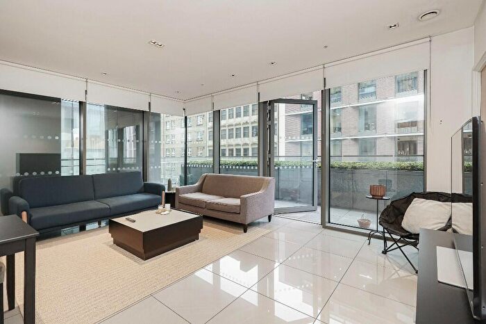 1 Bedroom Apartment To Rent In Brock Street, Bloomsbury, NW1