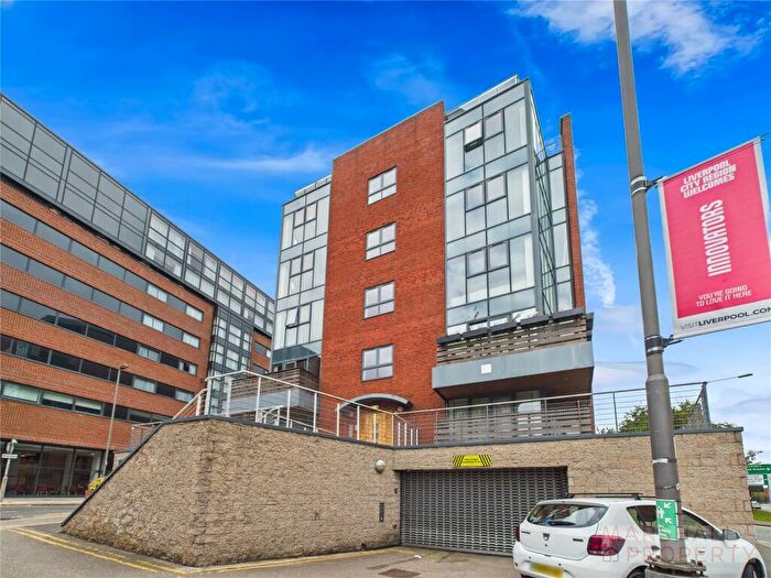 3 Bedroom Apartment For Sale In Hurst Street, Liverpool, Merseyside, L1