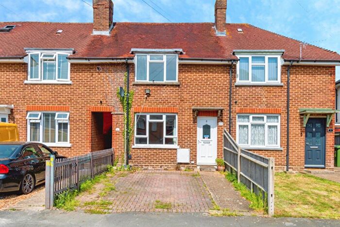 2 Bedroom End Of Terrace House For Sale In Peach Road, Southampton, SO16