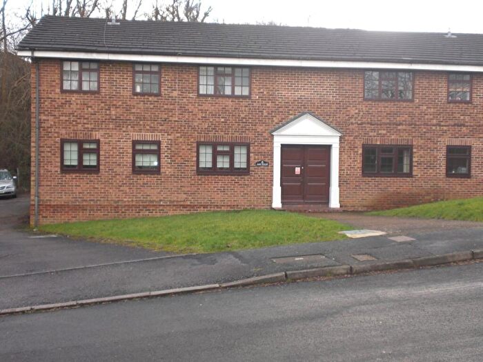 1 Bedroom Flat To Rent In Ash Court, Alders View Drive, East Grinstead, RH19