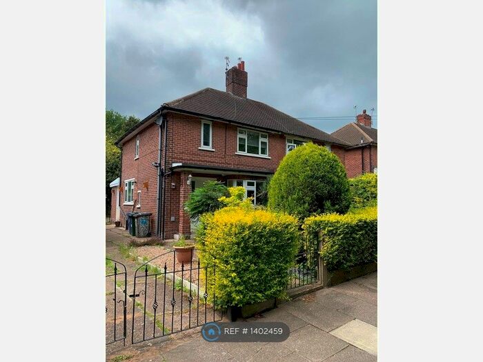 3 Bedroom Semi-Detached House To Rent In Ansten Crescent, Doncaster, DN4