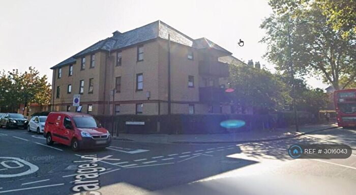 1 Bedroom Flat To Rent In Vicarage Lane, London, E6