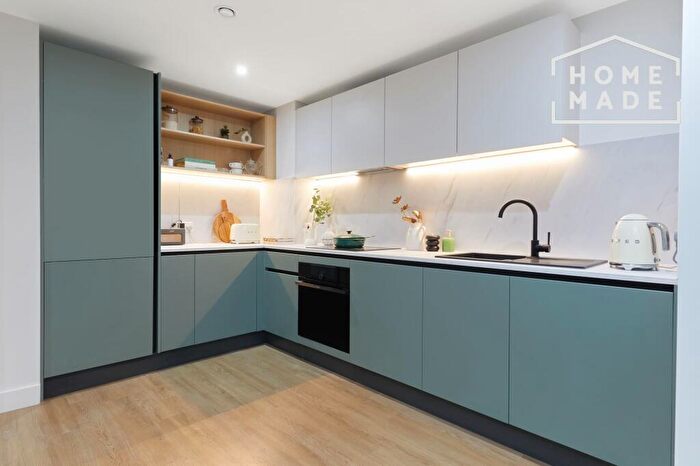 1 Bedroom Apartment To Rent In Stafford Yard, BS3