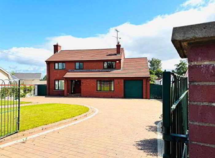 5 Bedroom Detached House For Sale In Coolafinny Road, Derry / Londonderry, BT47