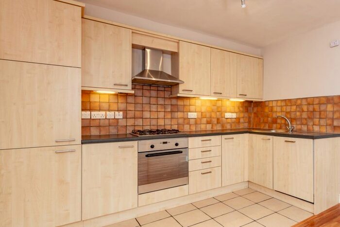 1 Bedroom Apartment To Rent In Botley Road, Central Oxford, OX2