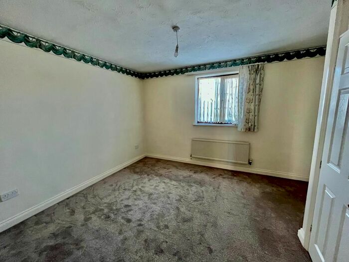 3 Bedroom Detached House To Rent In Woodthorpe Road, Kings Heath, B14