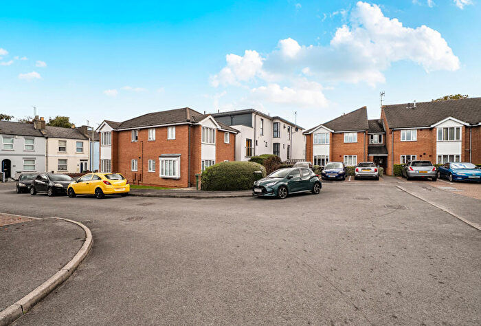 1 Bedroom Apartment For Sale In Swindon Close, Cheltenham, Gloucestershire, GL51