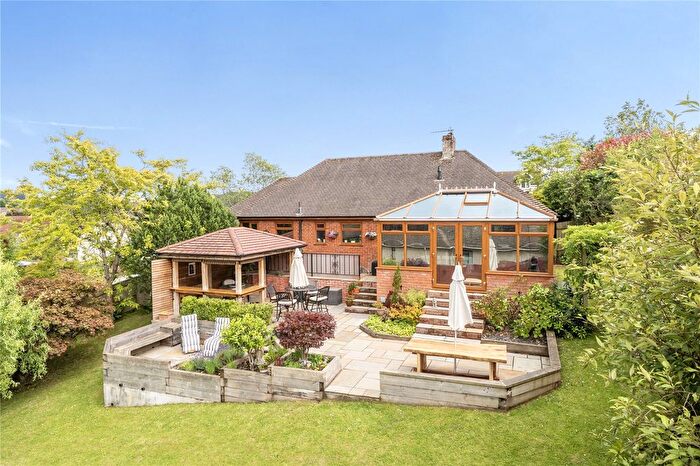 3 Bedroom Bungalow For Sale In Ridgeway Mead, Sidmouth, Devon, EX10