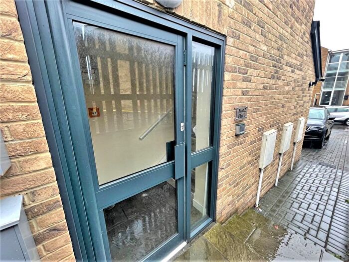 1 Bedroom Flat To Rent In Wrotham Road, Terance House, DA11