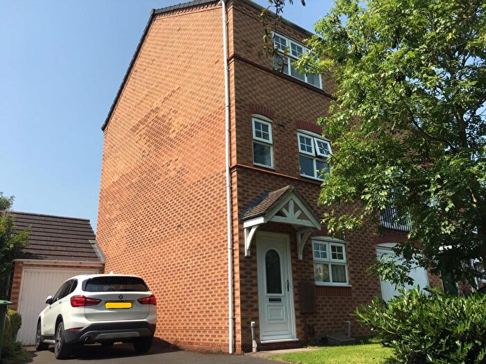 3 Bedroom House To Rent In Hainer Close, Stafford, ST17