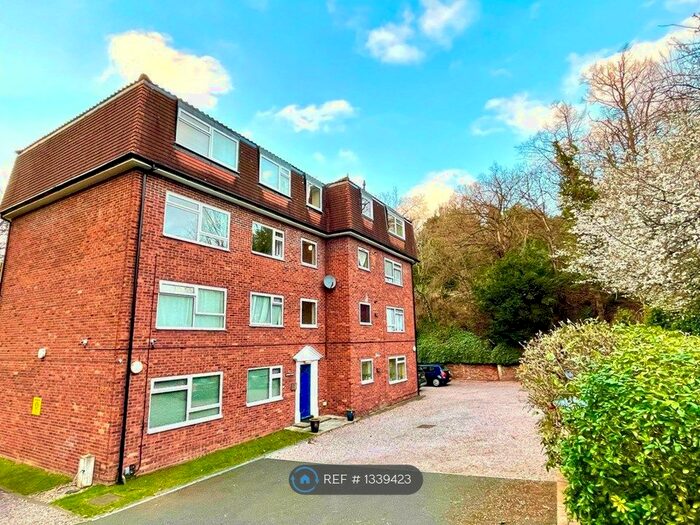1 Bedroom Flat To Rent In Deepdale Court, South Croydon, CR2