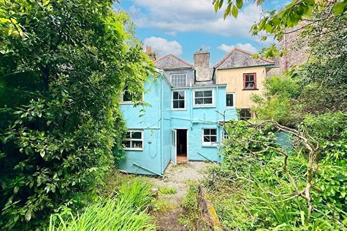 5 Bedroom Terraced House For Sale In The Terrace, Penryn, TR10