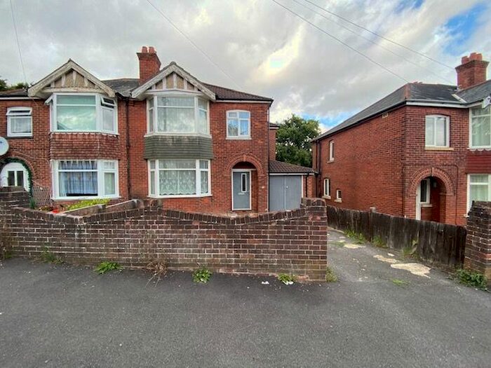 7 Bedroom Property To Rent In Sirdar Road, Highfield, Southampton, SO17