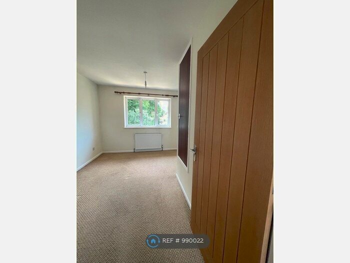 1 Bedroom Terraced House To Rent In Blakebrook Gardens, Kidderminster, DY11