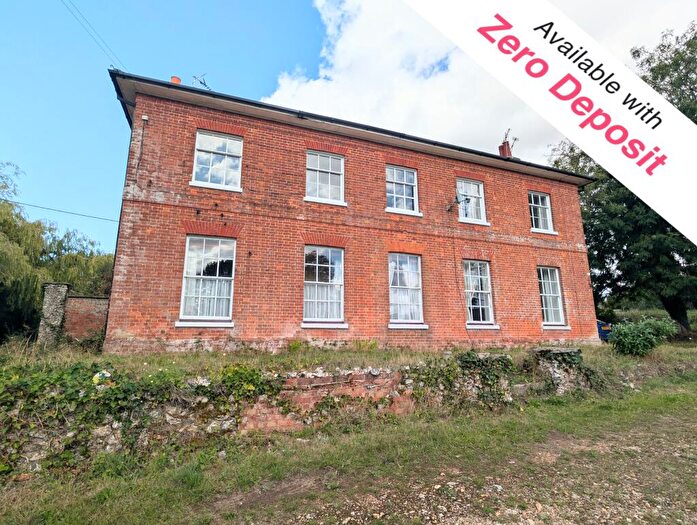 2 Bedroom Flat To Rent In East Anton, Andover, SP11