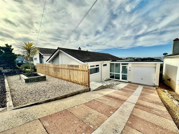2 Bedroom Bungalow To Rent In Wall Park Close, Brixham, TQ5