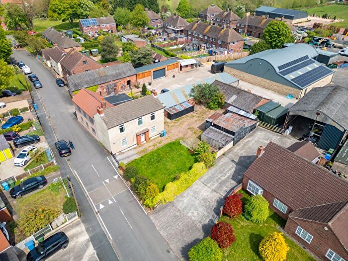 3 Bedroom Property For Sale In Low Road, Scrooby, Doncaster, DN10