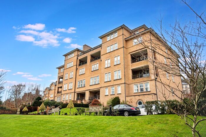 3 Bedroom Flat For Sale In South Downs Road, Bowdon, Altrincham, WA14