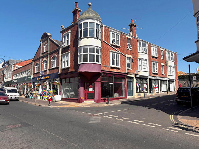 1 Bedroom Flat For Sale In First Floor Flat, Station Road, Swanage, Dorset, BH19