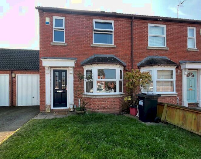2 Bedroom Semi-Detached House To Rent In Mulberry Close, Leamimgton Spa, CV32