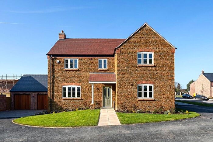 4 Bedroom Detached House To Rent In Thorntons Close, Little Houghton, Northampton, Northamptonshire, NN7