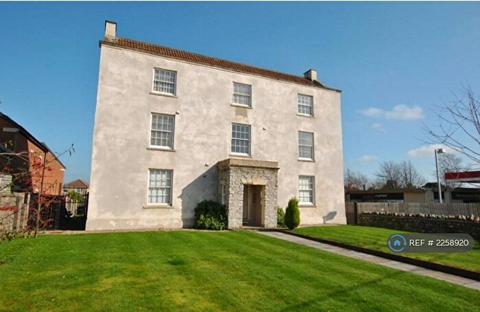 2 Bedroom Flat To Rent In Wells Road, Bristol, BS14