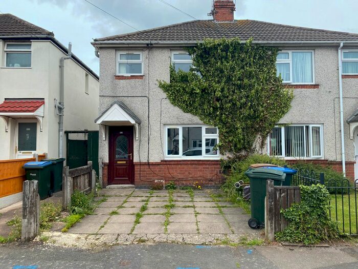 3 Bedroom Terraced House To Rent In The Chantries, Coventry, CV1