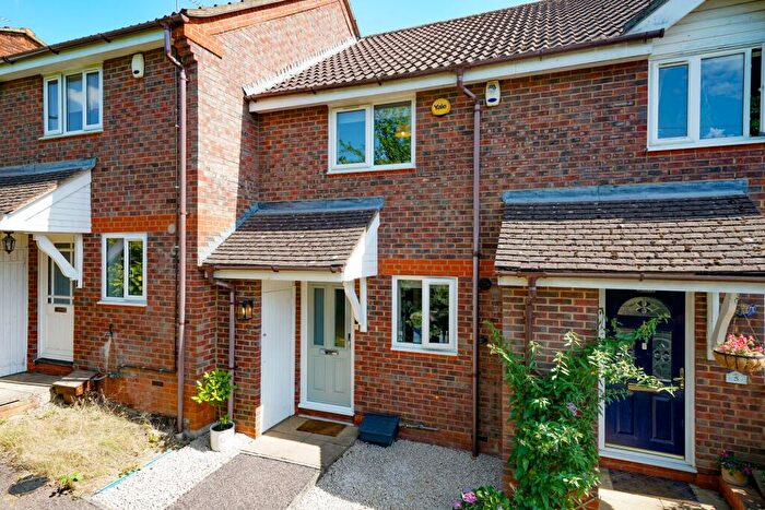 2 Bedroom Terraced House For Sale In Mossman Drive, Caddington, LU1
