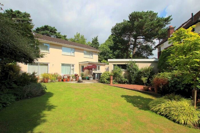 4 Bedroom Detached House To Rent In Glenferness Avenue, Bournemouth, Dorset, BH3