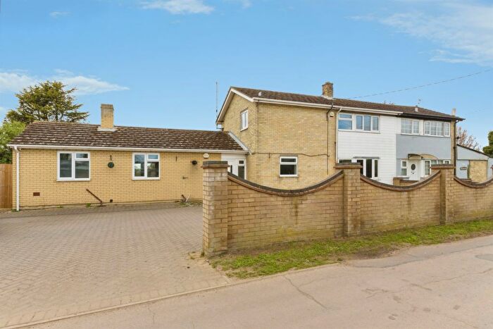 4 Bedroom Semi Detached House For Sale In Low Road, Harwich, CO12