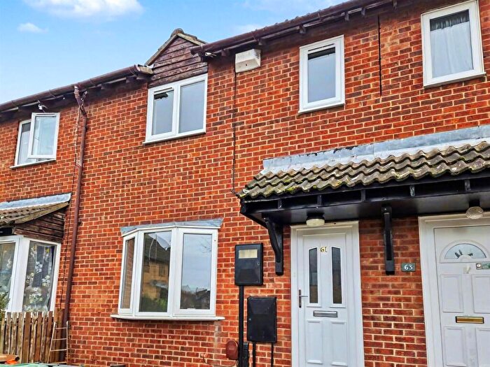 3 Bedroom Terraced House To Rent In Senwick Drive, Wellingborough, NN8