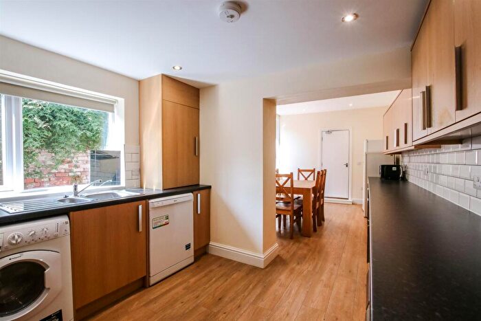 6 Bedroom House To Rent In £pppw - Rosebery Crescent, Jesmond Vale, NE2