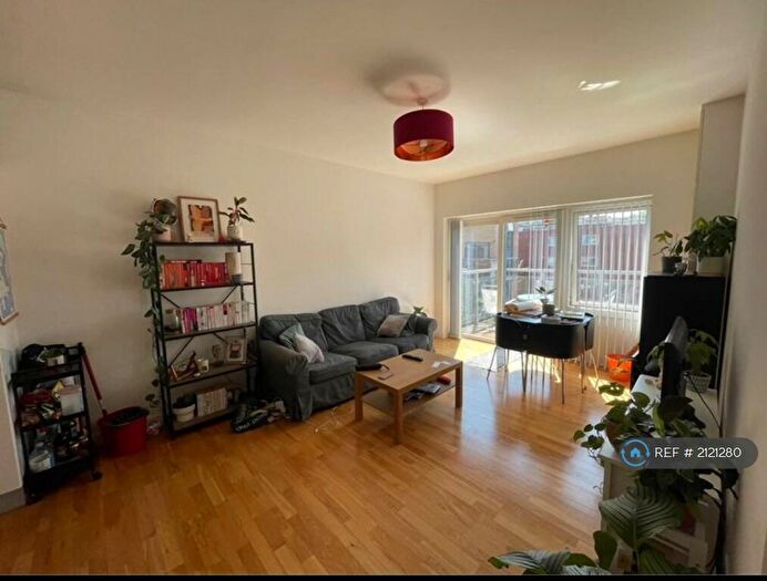 2 Bedroom Flat To Rent In Justice Apartments, London, E1