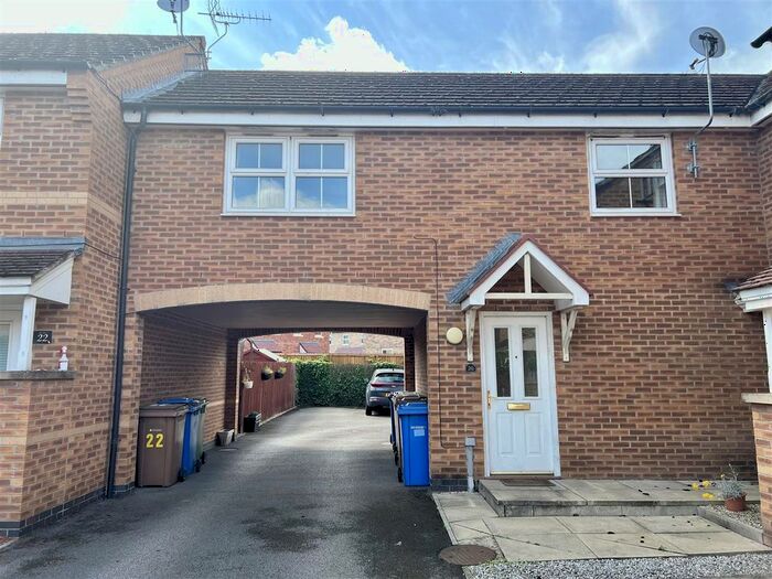 1 Bedroom Flat To Rent In Rees Close, Market Weighton, York, YO43