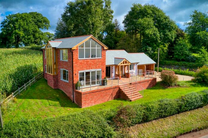 4 Bedroom Detached House For Sale In Craddock, Cullompton, EX15