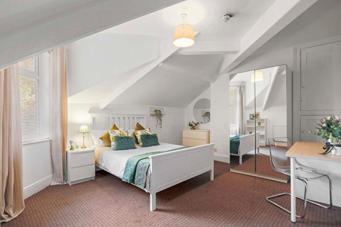 6 Bedroom End Of Terrace House To Rent In St. Stephens Road, Highfields, LE2