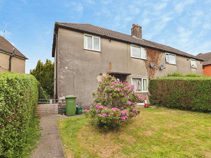 3 Bedroom Semi Detached House To Rent In Tynant Road, Beddau, Pontypridd, CF38