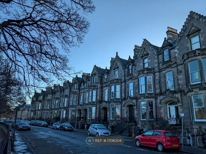 2 Bedroom Flat To Rent In Bruntsfield Crescent, Edinburgh, EH10