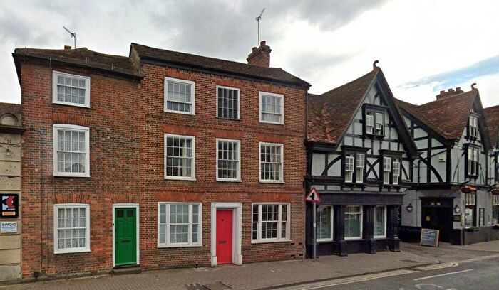 3 Bedroom Terraced House To Rent In Ock Street, Abingdon-on-Thames, Oxfordshire, OX14