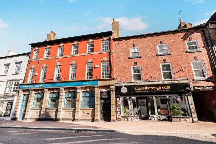 3 Bedroom Flat For Sale In Carlton House, High Street, Knaresborough, HG5