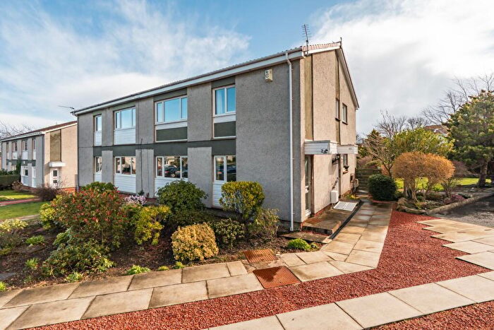 2 Bedroom Flat For Sale In Alnwickhill Park, Edinburgh, EH16
