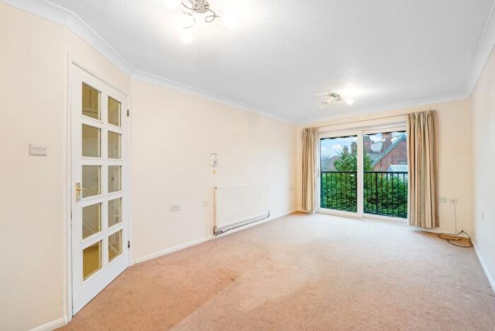 2 Bedroom Apartment For Sale In Marlborough Court, West Bridgford, Nottingham, Nottinghamshire, NG2