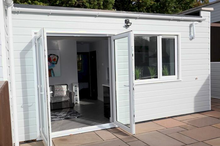 2 Bedroom Bungalow For Sale In Gurnard Pines, Cockleton Lane, PO31