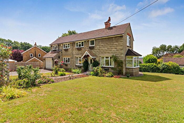 4 Bedroom Detached House For Sale In Pilgrims Way, Detling, Maidstone, ME14