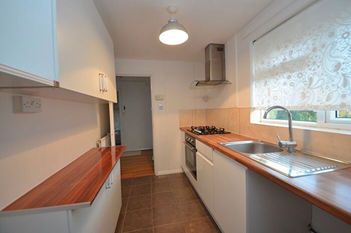 1 Bedroom Flat To Rent In Avenue Gardens, South Norwood, SE25