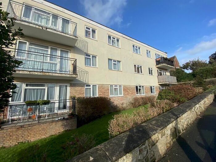 2 Bedroom Flat To Rent In The Cloisters, St. Johns Road, St. Leonards-On-Sea, TN37